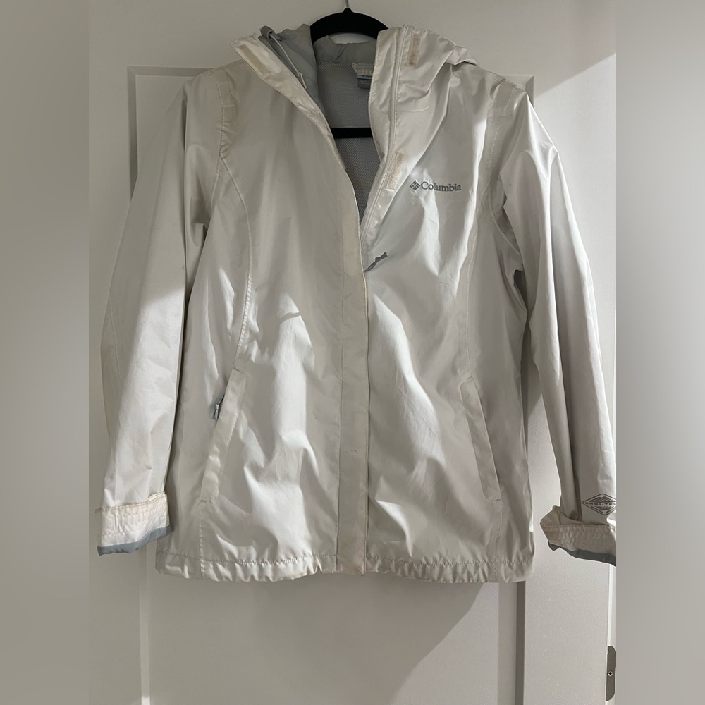 Colombia White  Rain Jacket